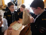 Под книжным парусом