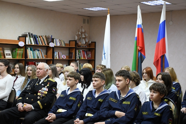 От Белого моря до Азовского: профессии, которые объединяют Россию.